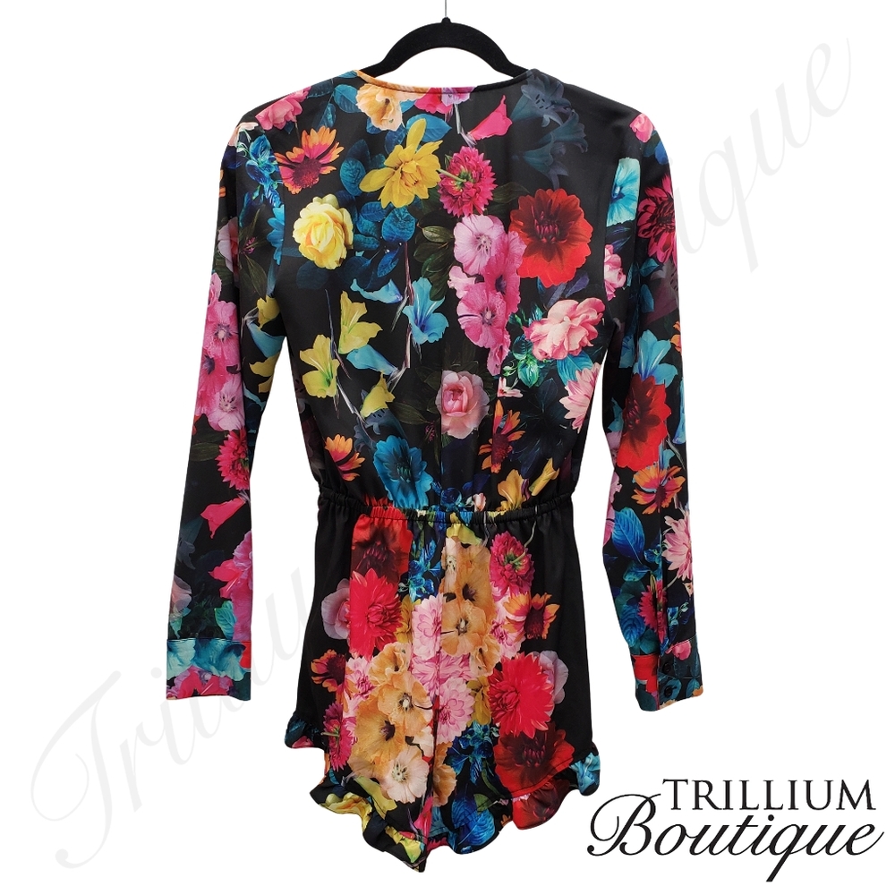 BEBE Women's Floral Colorful Vibrant Tie Front Romper XS/TP EUC Spring Summer - Picture 9 of 11